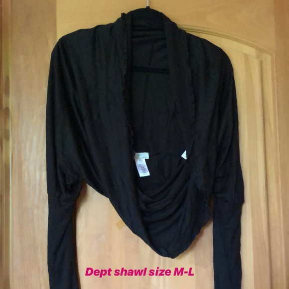 Dept Shawl M-L size - Picture 1 of 1